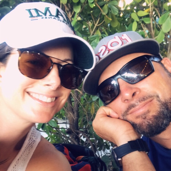 Thanks for stopping by!✨Meet your Posher, Meredith - Picture 2 of 8